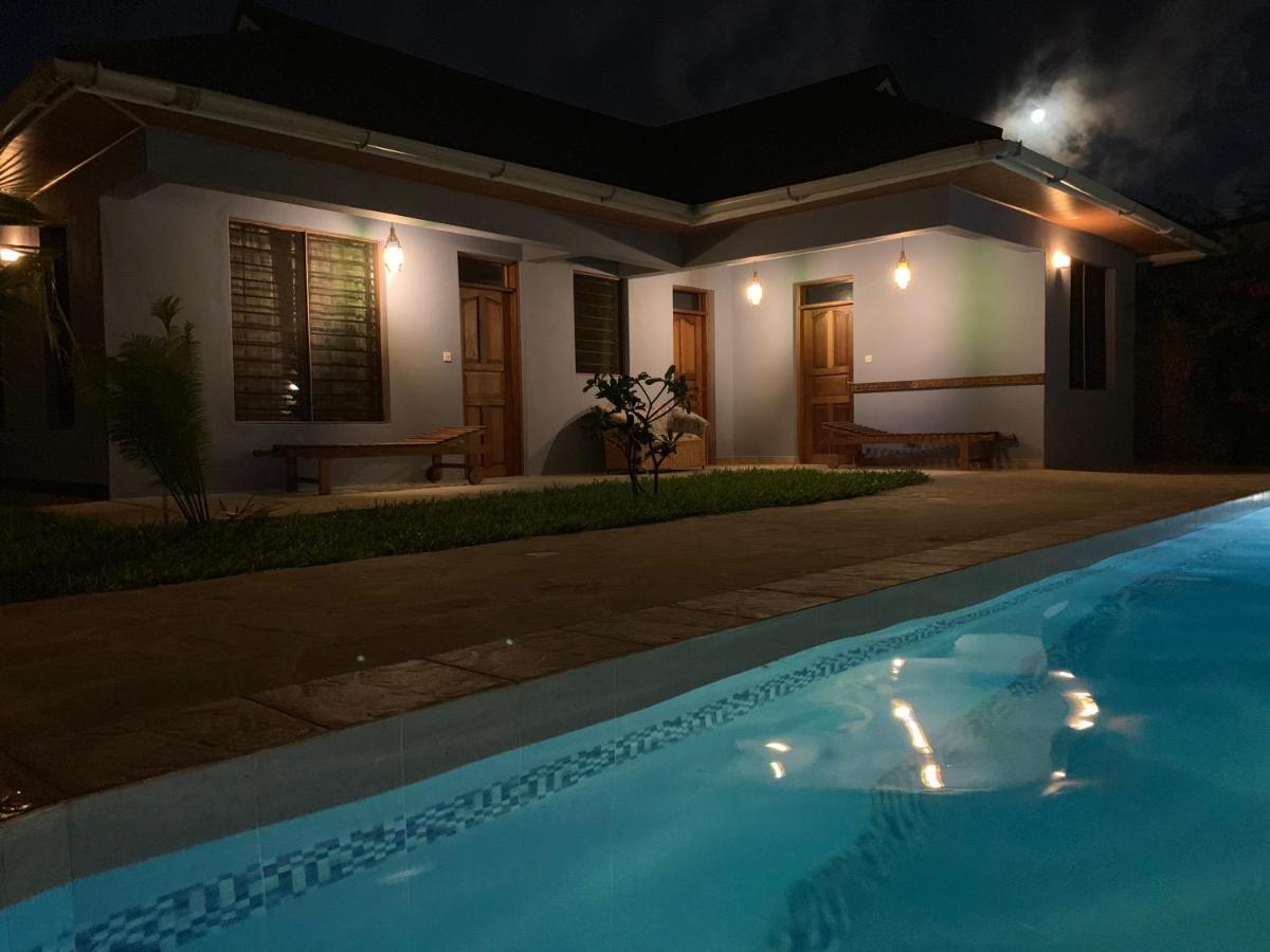 Lions Home Diani Beach Ngoại thất bức ảnh