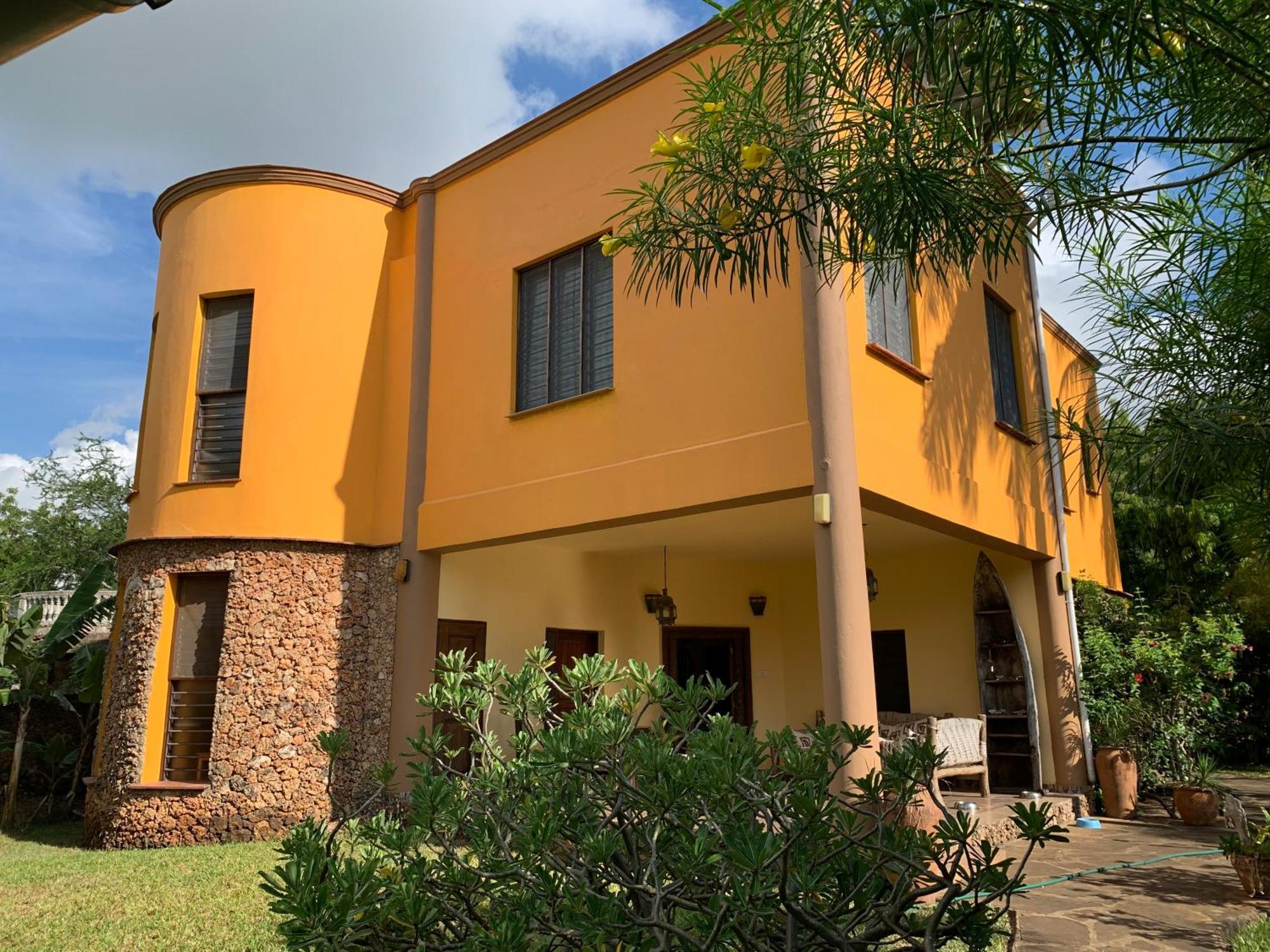 Lions Home Diani Beach Ngoại thất bức ảnh